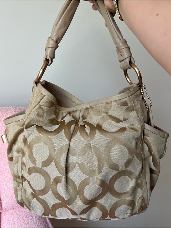 Coach Handbags - Vintage Coach Op Art Parker Shoulder Bag
